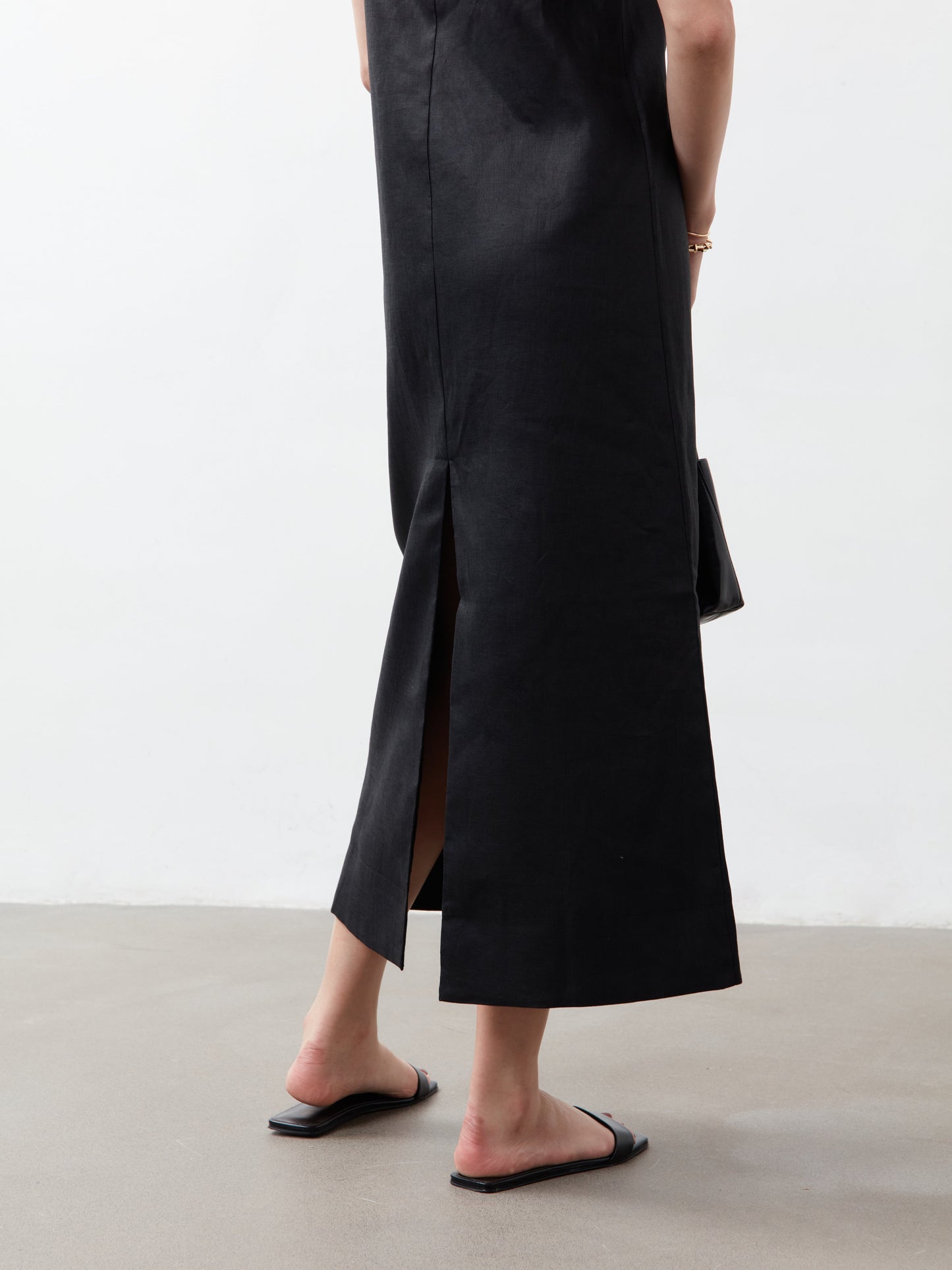 Chelsea Midi Dress - Black