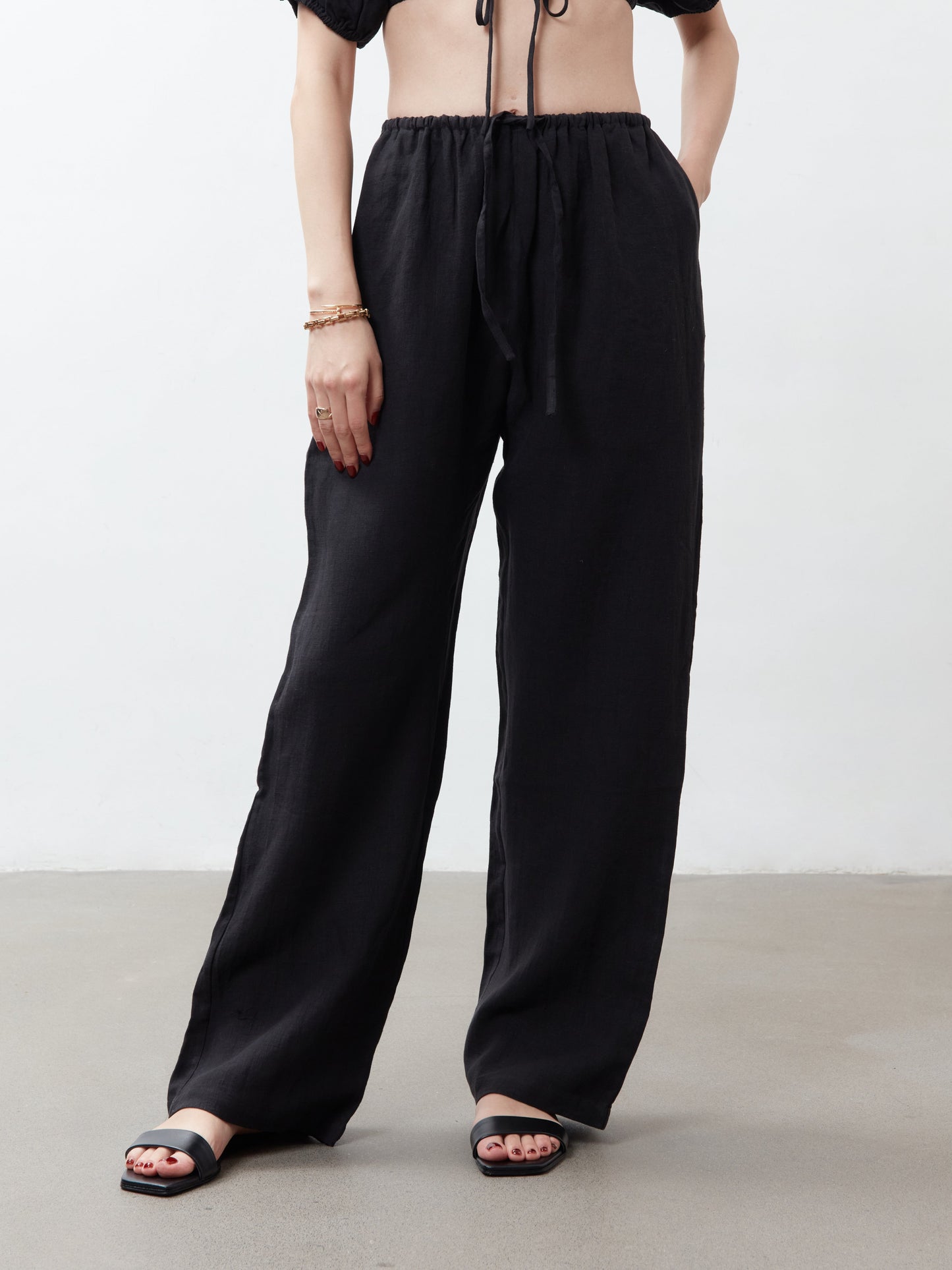 Tai Drawstring Trousers - Black